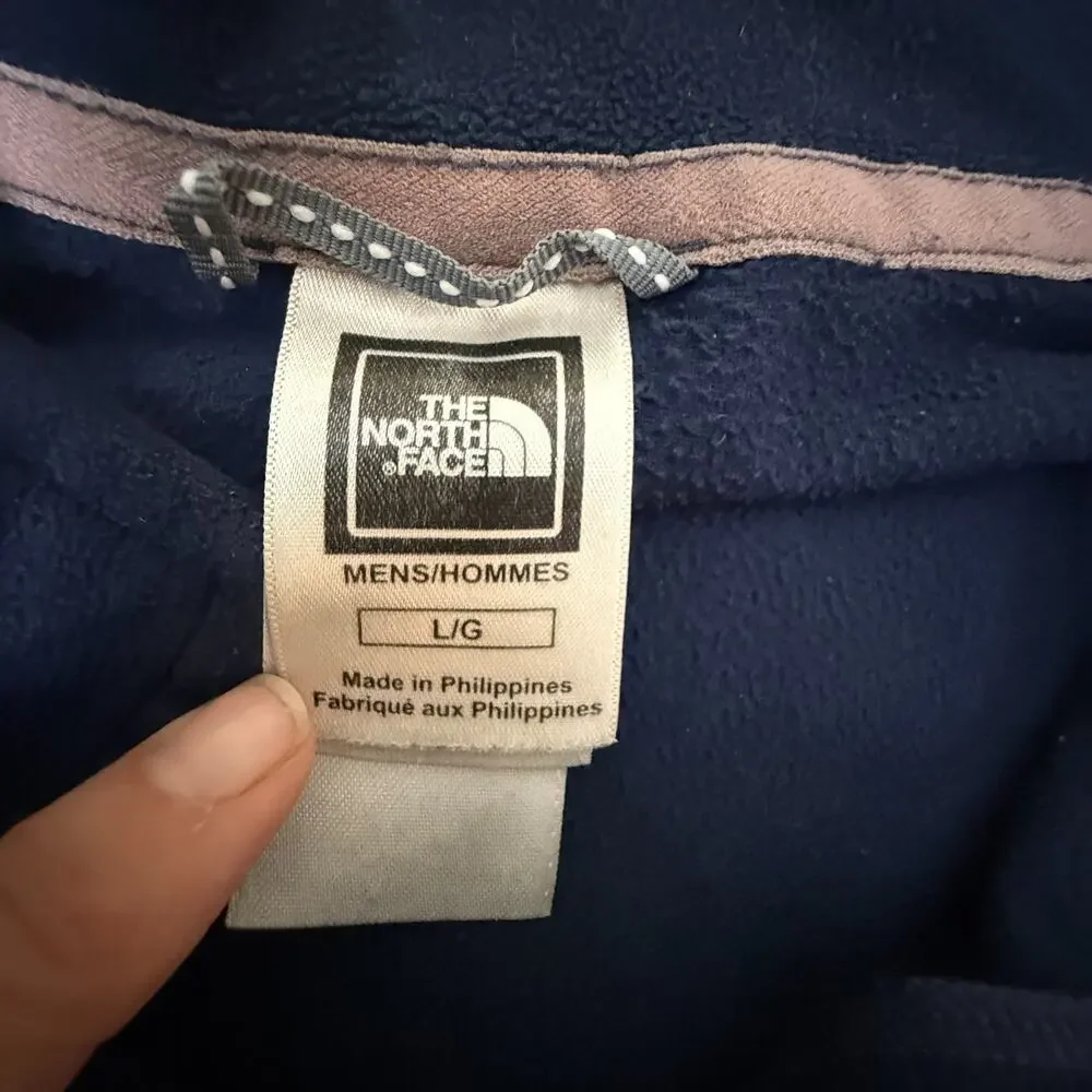 The North Face TKA 100 Men’s Large Navy Blue Quarter Zip Fleece Pullover